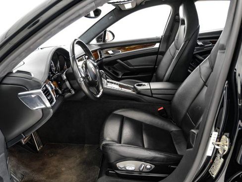 Used 2010 Porsche Panamera Turbo image 35