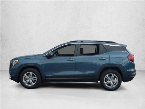 Certified 2024 GMC Terrain SLE w/ Driver Convenience Package FWD image 9