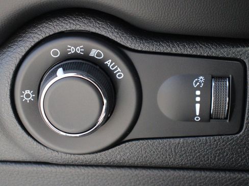 New 2026 Dodge Durango GT w/ Blacktop Package AWD/4WD image 11