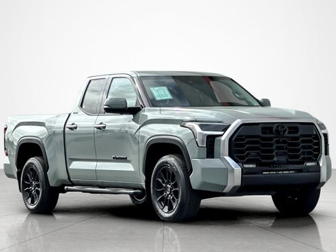 Used 2023 Toyota Tundra Limited w/ TRD Off-Road Package AWD/4WD image 7