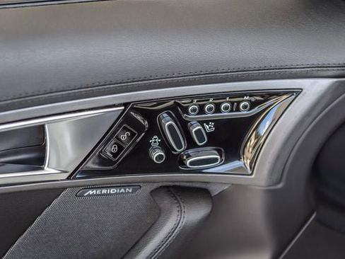 Used 2014 Jaguar F-TYPE Convertible image 50