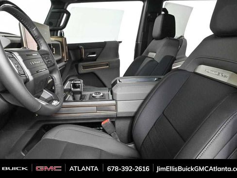 New 2025 GMC Hummer EV 3X w/ LPO, Cargo Utility Package AWD/4WD image 8