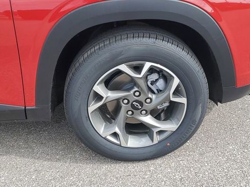 New 2026 Chevrolet Trax LT w/ Driver Confidence Package image 6