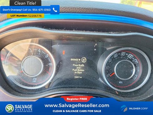 Used 2016 Dodge Challenger SXT RWD image 12