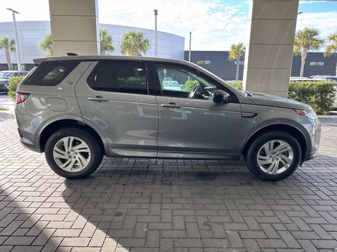 Certified 2025 Land Rover Discovery Sport S image 5