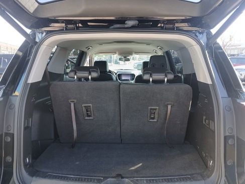 Used 2018 GMC Acadia SLT image 26
