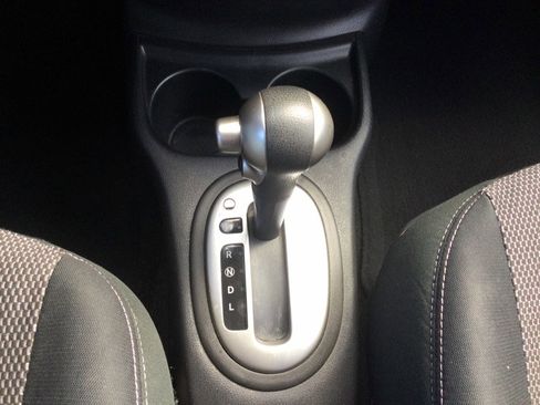 Used 2015 Nissan Versa w/ SL Tech Package FWD image 35