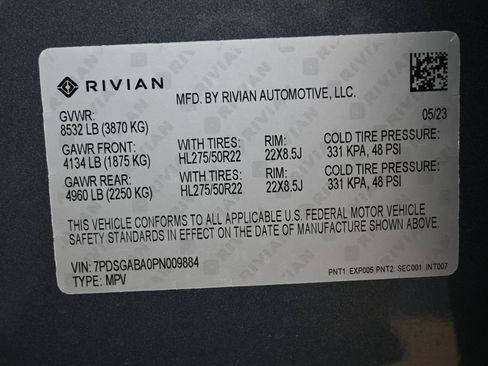 Used 2023 Rivian R1S Adventure AWD/4WD image 40