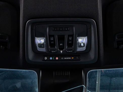 Used 2024 Chevrolet Silverado 3500 High Country w/ High Country Premium Package image 26