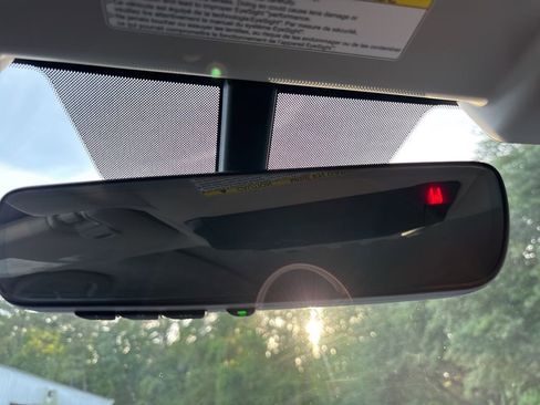 Used 2022 Subaru Ascent Limited w/ Technology Package image 24