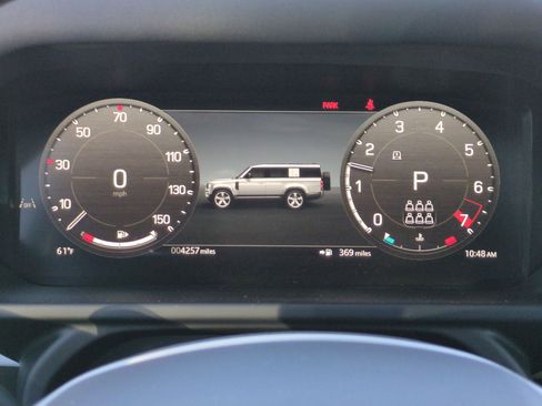 Used 2025 Land Rover Defender 130 S image 18