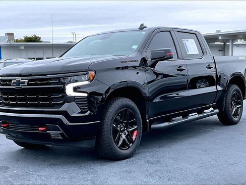 Certified 2024 Chevrolet Silverado 1500 RST w/ Redline Edition image 2