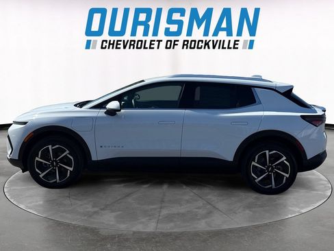 New 2026 Chevrolet Equinox EV LT AWD/4WD image 3