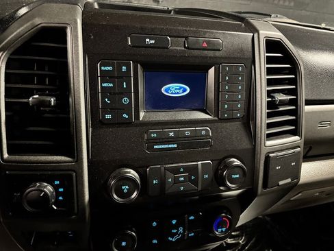 Used 2021 Ford F250 XL w/ Power Equipment Group AWD/4WD image 12