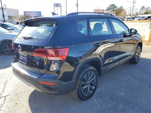 Certified 2023 Volkswagen Taos S image 4