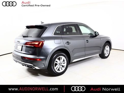 Certified 2023 Audi Q5 2.0T Premium w/ Convenience Package AWD/4WD image 17