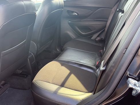 Used 2018 Buick Encore Sport Touring image 10