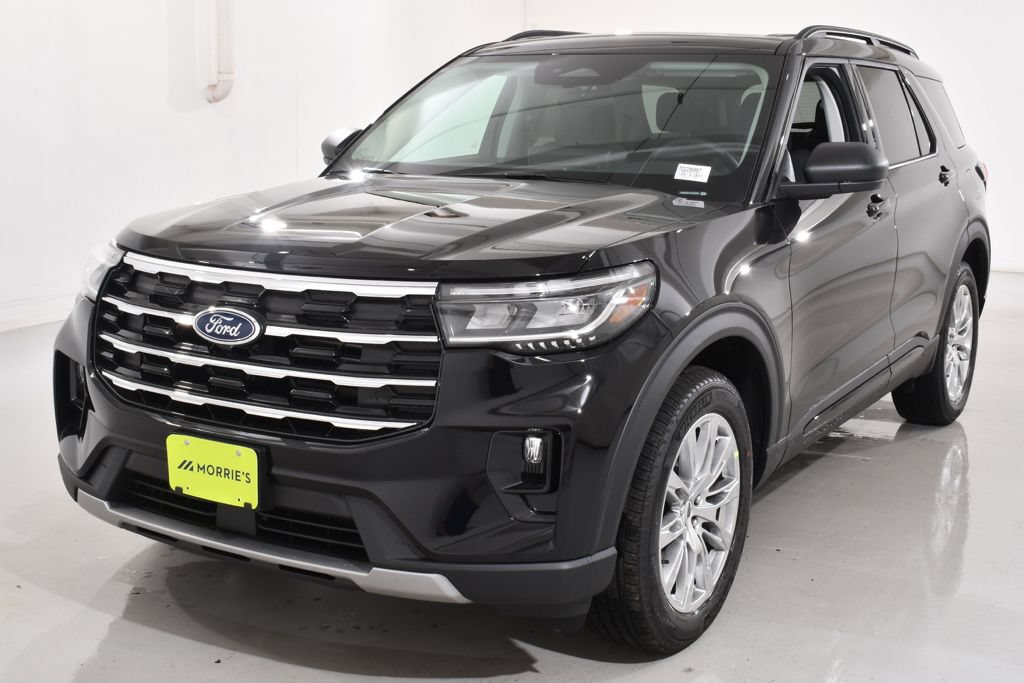 New 2026 Ford Explorer Active w/ Active Comfort Package AWD/4WD image 2
