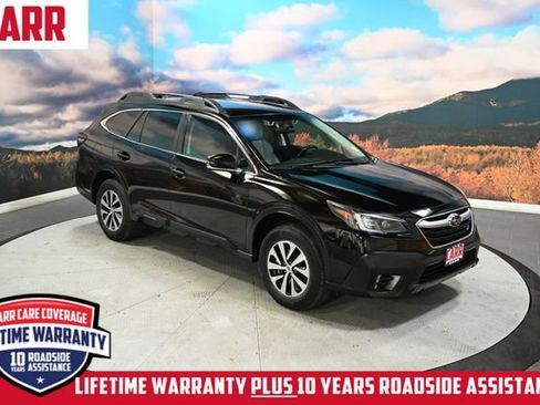 Used 2022 Subaru Outback Premium image 2