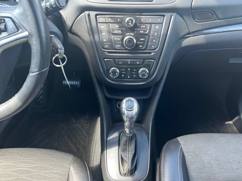 Used 2015 Buick Encore Convenience FWD image 28