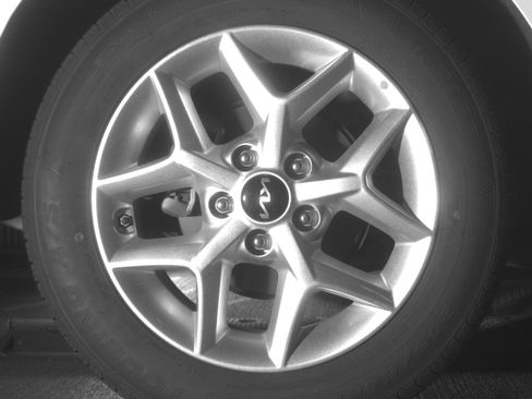 Used 2025 Kia Soul LX w/ LX Technology Package FWD image 20