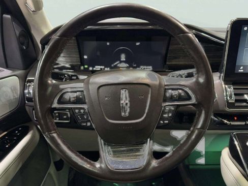 Used 2020 Lincoln Navigator L Black Label w/ Cargo Convenience Package image 30