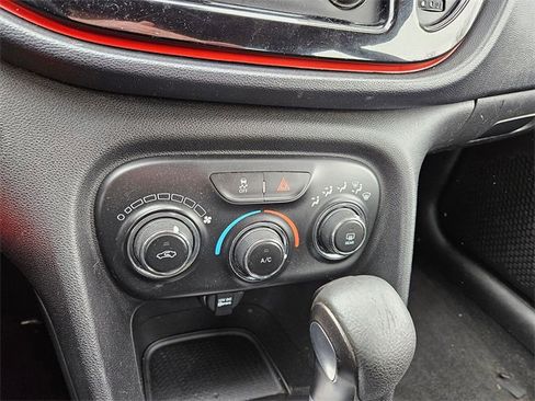 Used 2015 Dodge Dart SE w/ Convenience Group image 22