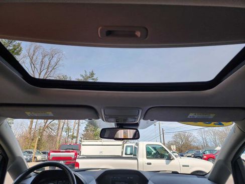 Used 2016 Honda Odyssey EX-L image 23