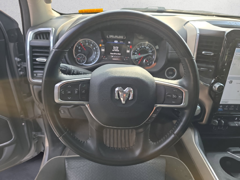 Used 2022 RAM 1500 Laramie AWD/4WD image 12