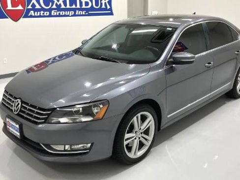 Used 2014 Volkswagen Passat TDI SEL Premium FWD image 13