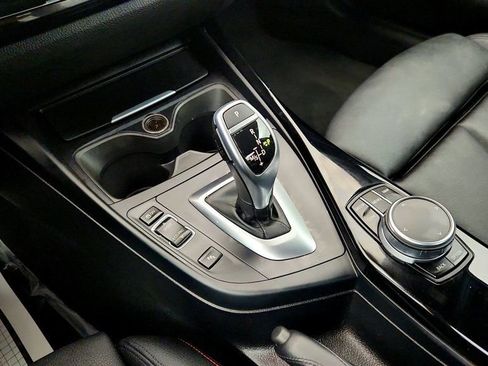 Used 2017 BMW 230i xDrive Coupe image 17