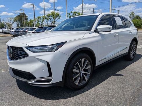 Certified 2025 Acura MDX FWD w/ Technology Package image 6