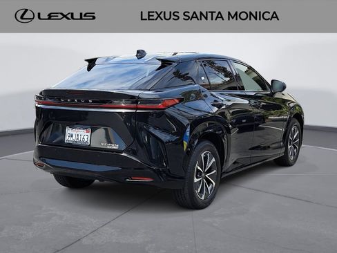 Used 2023 Lexus RZ 450e Premium w/ Technology Package AWD/4WD image 5