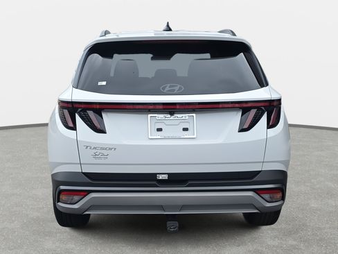Certified 2025 Hyundai Tucson SEL FWD image 6
