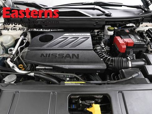 Used 2023 Nissan Rogue S AWD/4WD image 7