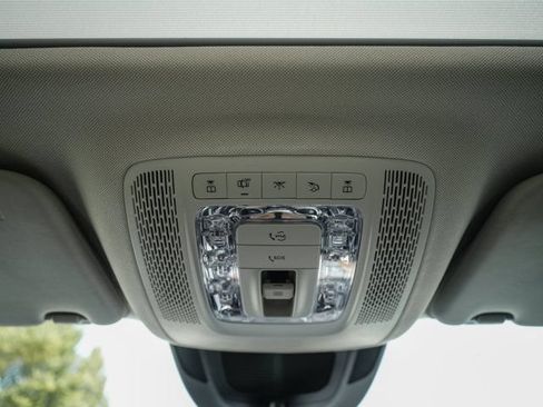 Used 2024 Mercedes-Benz GLE 350 4MATIC image 22