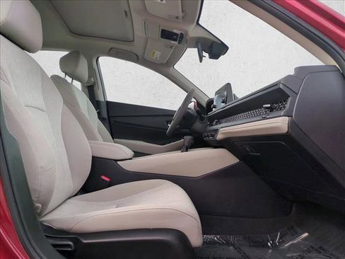 Used 2023 Honda Accord EX image 21