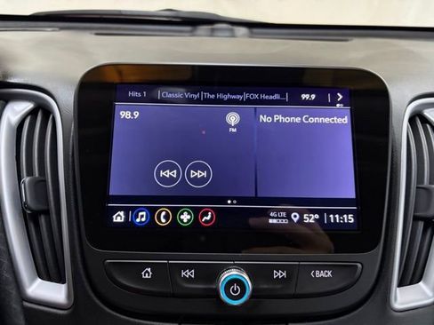 Used 2023 Chevrolet Malibu LT FWD image 35