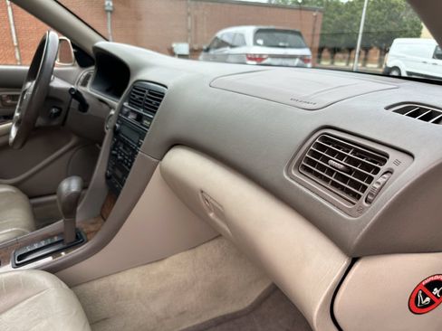 Used 1997 Lexus ES 330 FWD image 23