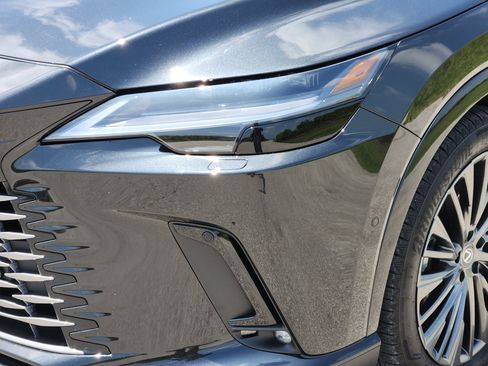 Used 2025 Lexus RX 350 w/ Convenience Package AWD/4WD image 8