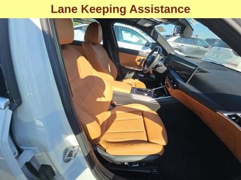 Used 2026 BMW 330i xDrive Sedan AWD/4WD image 10