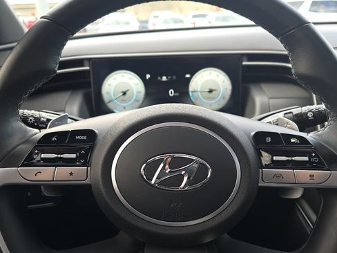 Used 2023 Hyundai Santa Cruz Limited image 23