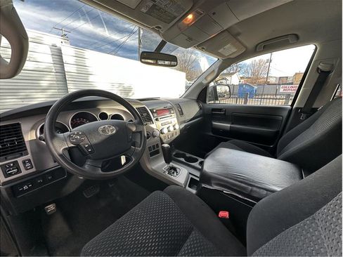 Used 2011 Toyota Tundra 4x4 Double Cab image 14