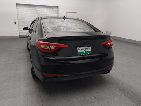 Used 2017 Hyundai Sonata SE FWD image 6