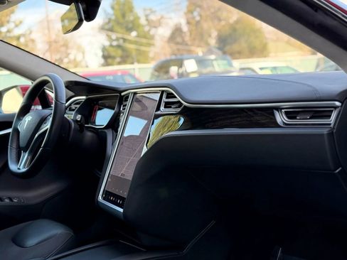 Used 2016 Tesla Model S 75D image 12