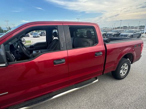 Used 2016 Ford F150 XLT AWD/4WD image 4
