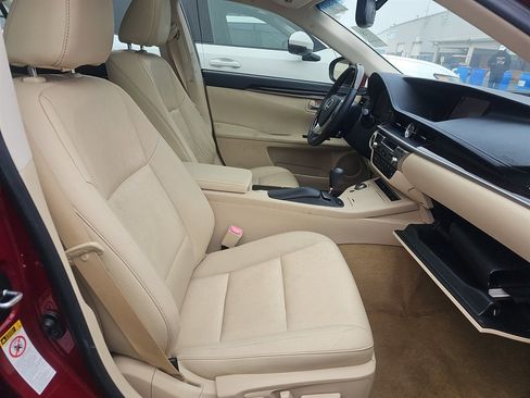 Used 2013 Lexus ES 350 image 24