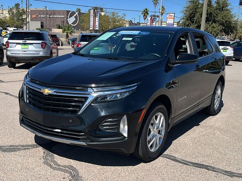 Certified 2024 Chevrolet Equinox LT image 3