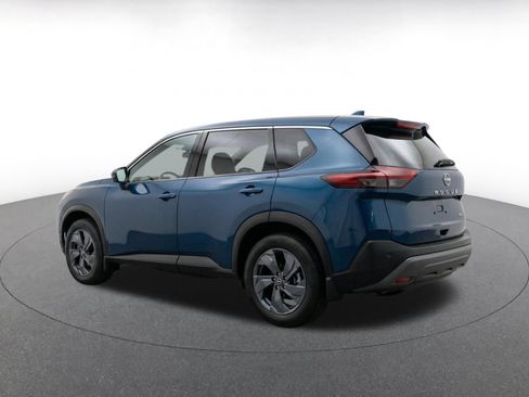 Used 2025 Nissan Rogue SV FWD image 7