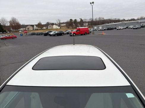 Used 2016 Honda CR-V EX image 9